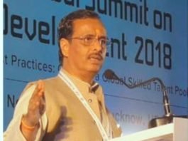 हर परिवार के युवाओं को ट्रेनिंग दे रोजगार के लिए सक्षम बनाने का प्रयास कर रही योगी सरकार: दिनेश शर्मा कन्फेडरेशन ऑफ इंडियन इण्डस्ट्रीज