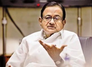 RBI-मोदी सरकार: पूंजी रूपरेखा सही करने पर चिदंबरम ने उठाये सवाल, पूछा क्यों है इतनी हड़बड़ी पूंजी रूपरेखा