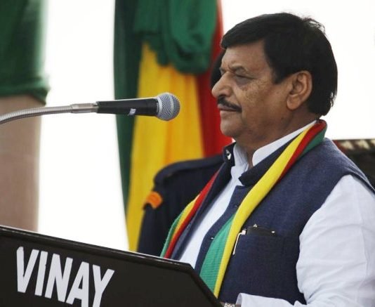 रैली में लाखों की भीड़ जुटाकर शिवपाल ने दिखाई ताकत, मोदी-योगी सरकार पर साधा निशाना, अखिलेश को भी नहीं बख्शा कार्यकारिणी