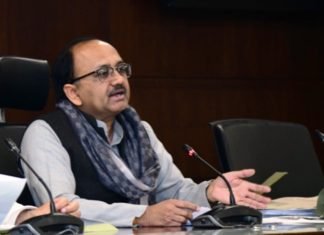 कोमा में जाने वाले पुलिसकर्मी को असाधारण पेंशन तो पार्क से मिलेगी 30 हजार लोगों को नौकरियां, योगी की कैबिनेट में छह प्रस्ताव मंजूर असाधारण पेंशन