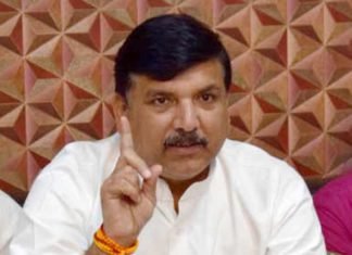 ईवीएम का बहिष्कार