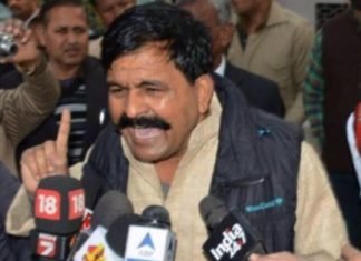 अब बसपा नेता ने कहा, BJP विधायक साधना सिंह का सिर कलम करने वाले को देंगे 50 लाख रुपये विजय यादव