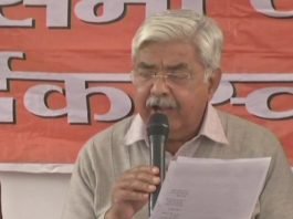 राम मंदिर पर प्रधानमंत्री के बयान से संतुष्ट नहीं VHP, बोली कानून बनाकर रास्ता साफ करे सरकार राम मंदिर