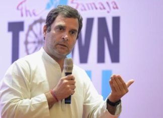 राहुल का हमला, सभी सरकारी संस्थाओं को नियंत्रित करना चाहती है RSS, प्रियंका के देर से राजनीत में आने की वजहें भी बताई भुवनेश्वर में राहुल