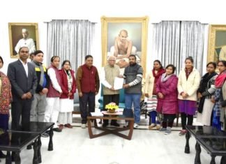 शिक्षकों की इन समस्याओं को लेकर राज्यपाल से मिला प्रतिनिधिमंडल, सौंपा ज्ञापन एस्परेशनल जनपदों