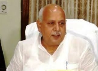 उर्वरक केंद्र