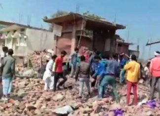 भदोही: पटाखा कारोबारी के मकान में भीषण विस्फोट, 12 की मौत, कई घायल भीषण विस्फोट