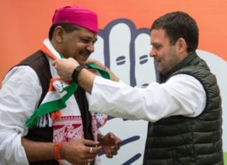 भाजपा से आजाद हुए कीर्ति ने थामा कांग्रेस का हाथ कीर्ति आजाद