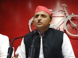 अखिलेश यादव