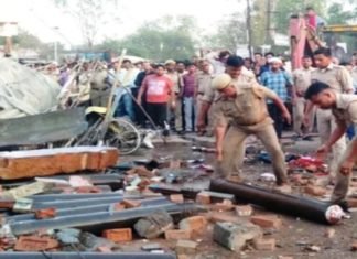 जौनपुर: गैस भरते समय ऑक्सीजन सिलेंडर फटने से पांच की मौत, आधा दर्जन घायल ऑक्सीजन सिलेंडर