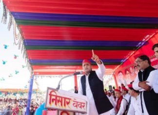 अखिलेश का सवाल, कुछ नेताओं को हर चीज में क्यों दिखाई दे रहा केवल धर्म धर्म और मजहब
