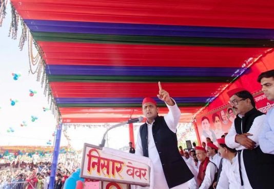 अखिलेश का सवाल, कुछ नेताओं को हर चीज में क्यों दिखाई दे रहा केवल धर्म धर्म और मजहब