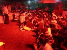 फार्म हाउस में चल रही रेव पार्टी पर पुलिस का छापा, 31 युवतियों समेत 192 गिरफ्तार, लड़कियों की इंट्री थी फ्री, रईसजादों को चुकाने पड़े थे दस हजार रेव पार्टी