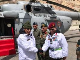 दुनिया के सबसे ऊंचे युद्ध क्षेत्र सियाचिन के दौरे पर पहुंचे रक्षा मंत्री राजनाथ सिंह ने जवानों की वीरता देख कही ये बातें युद्ध क्षेत्र सियाचिन