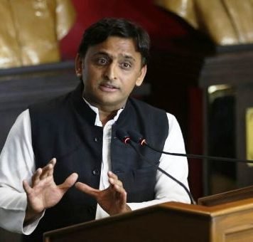 अखिलेश यादव