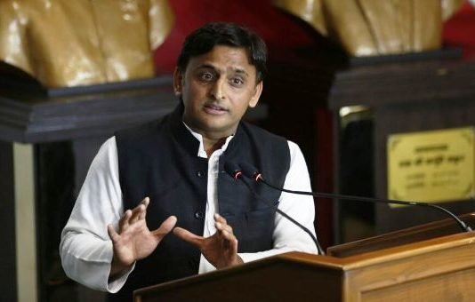 अखिलेश यादव