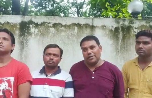 विवादित गाने से सोशल मीडिया पर जहर घोलने वाले गायक को तीन साथियों समेत साइबर सेल ने दबोचा वरुण बहार