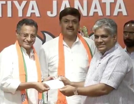 सपा के पूर्व नेता संजय सेठ और सुरेंद्र सिंह नागर ने थामा BJP का दामन भाजप में शामिल