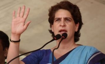 प्रियंका गांधी का योगी सरकार पर हमला, कहा पूरा प्रशासन चिन्मयानंद को लगा रहा गले आगरा मॉकड्रिल