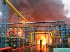 मुंबई ONGC प्लांट में लगी भीषण आग, चार की मौत, कई घायल ओएनजीसी