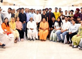 कश्मीरी छात्र