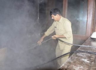 फ्लाइंग सॉसर कैफे