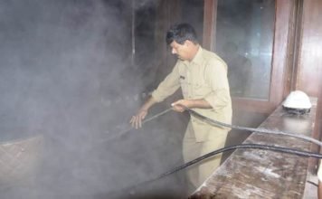 फ्लाइंग सॉसर कैफे