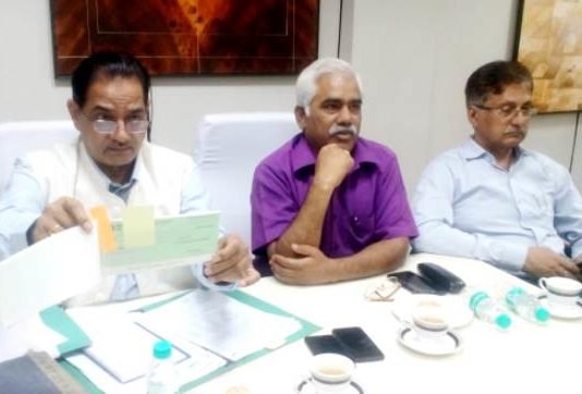 चेक क्लोनिंग कर एलयू के खाते से जालसाजों ने उड़ा दिए एक करोड़ दस लाख रुपये