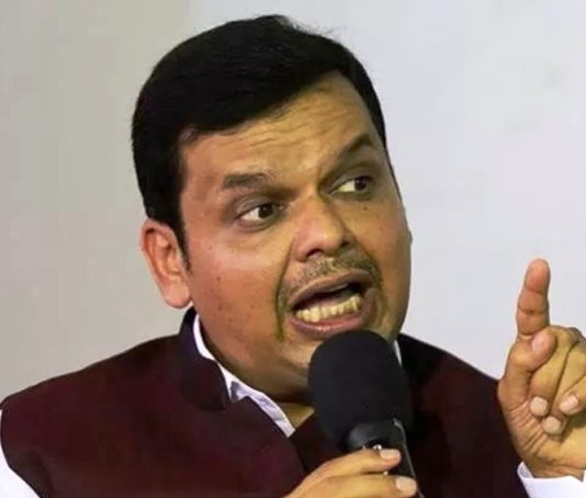 फडणवीस