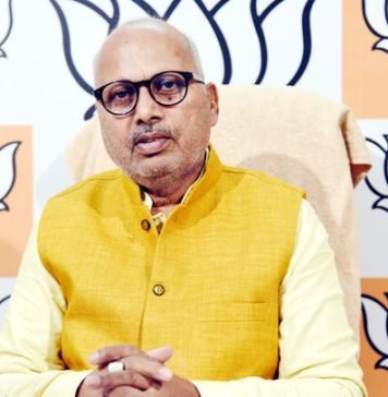 बीजेपी ने पलटवार