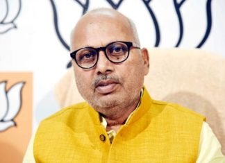 भ्रष्ट अफसर