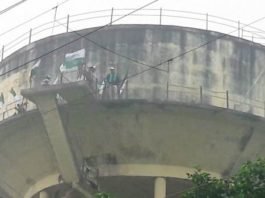 पानी की टंकी पर चढ़े महिला समेत सात लोगों ने दी जान देने की धमकी, दस घंटें बाद उतारा गया, महीने भर में हुई दूसरी घटना जागर्स पार्क