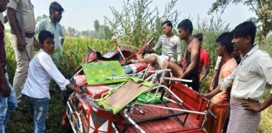 नालंदा में भीषण सड़क हादसा, ट्रक ने ऑटो को रौंदा, पांच की मौत नालंदा