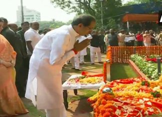 बाला साहेब ठाकरे