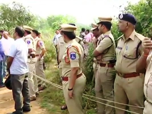 हैदराबाद में जहां हुई महिला डॉक्टर की गैंगरेप के बाद हत्या, पुलिस ने चारों आरोपितों को वहीं किया एनकाउंटर में ढेर एनकाउंटर