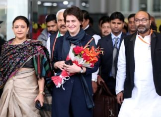 दो दिवसीय दौरे पर लखनऊ पहुंचीं प्रियंका ने मोदी व योगी सरकार पर बोला हमला, बैठक कर रणनीति भी बनाई दो दिवसीय दौरे