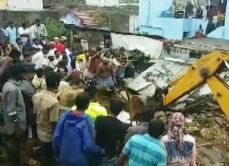 तमिलनाडु में बारिश का कहर, दीवार गिरने से 17 लोगों की मौत तमिलनाडु