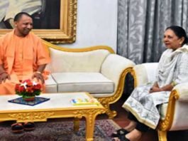 राज्यपाल आनंदी बेन से CM योगी ने की मुलाकात, कहा उपद्रवियों पर होगी सख्त कार्रवाई राज्यपाल आनंदीबेन