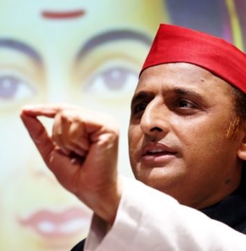 पौधारोपण का बहाना बनाकर नफरत के बीज बोती है भाजपा सरकार: अखिलेश पौधारोपण का बहाना