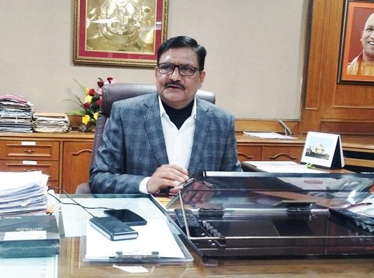 LDA VC का पदभार संभालने के बाद बोले शिवाकांत द्विवेदी, “शहर का सुनियोजित विकास प्राथमिकता, आवंटी, भ्रष्टाचार व अन्य मुद्दों को लेकर भी कहीं ये बातें” शिवाकांत द्विवेदी