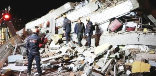6.8 की तीव्रता वाले भूकंप से दहला तुर्की, 18 की मौत, ईरान समेत तीन देशों में महसूस किए गए तेज झटके भूकंप से दहला तुर्की
