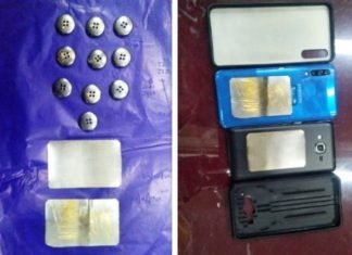बैंकॉक के रास्ते सोना ला रहे दो तस्कर एयरपोर्ट पर गिरफ्तार, एक ने पैंट में लगाई सोने की बटन, तो… सोने की तस्करी