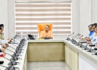 यूपी में लॉकडाउन