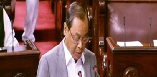 हंगामें के बीच पूर्व CJI रंजन गोगोई ने राज्यसभा सांसद के तौर पर ली शपथ, विपक्ष ने किया वॉक आउट चीफ जस्टिस रंजन गोगोई