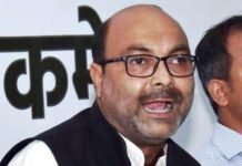 ऑनलाइन रजिस्ट्रेशन के चलते किसान हो रहें प्रताड़ित, योगी सरकार किसानों के घर से गेंहू खरीदने का करें प्रबंध: कांग्रेस आगरा मॉडल