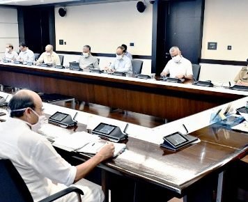 लॉकडाउन में गरीबों का पेट भरने के लिए सीएम योगी का ऐलान, बिना कार्ड के भी मिलेगा राशन बिना कार्ड के राशन