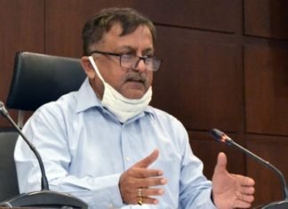 CM योगी का निर्देश लॉकडाउन व सोशल डिस्टेंसिंग का पालन नहीं करने वालों पर करें कड़ी कार्रवाई, हॉट स्पॉट वाले इलाकों के लिए भी कहीं ये बातें लॉकडाउन व सोशल डिस्टेंसिंग