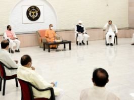 श्रमिकों-कामगारों को रोजगार देगी योगी सरकार, CM ने अधिकारियों को दिए ये निर्देश श्रमिकों-कामगारों