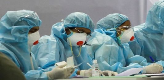 तीसरी लहर की आहट के बीच देश में कोरोना के मामले बढ़ा रहे चिंता, 24 घंटे में मिलें 45 हजार से ज्यादा नए संक्रमित, 460 लोगों की मौत फिर बढ़े कोरोना के मामले