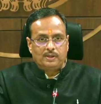 कठिन समय में कांग्रेस